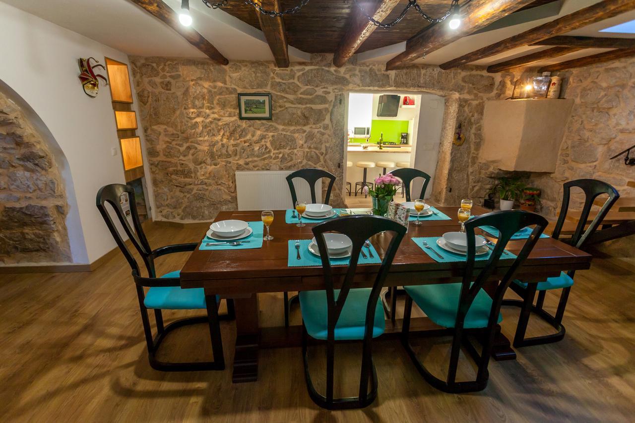 Villa Hrustika - Heated Pool, Jacuzzi & Sauna Gabonjin Kültér fotó