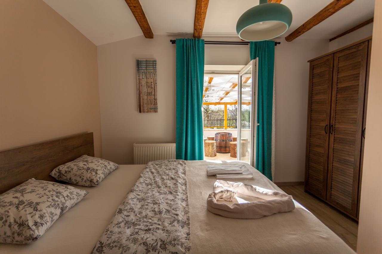 Villa Hrustika - Heated Pool, Jacuzzi & Sauna Gabonjin Kültér fotó
